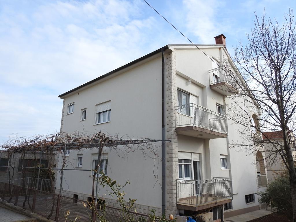 Marini Apartmani Trogir Exteriör bild