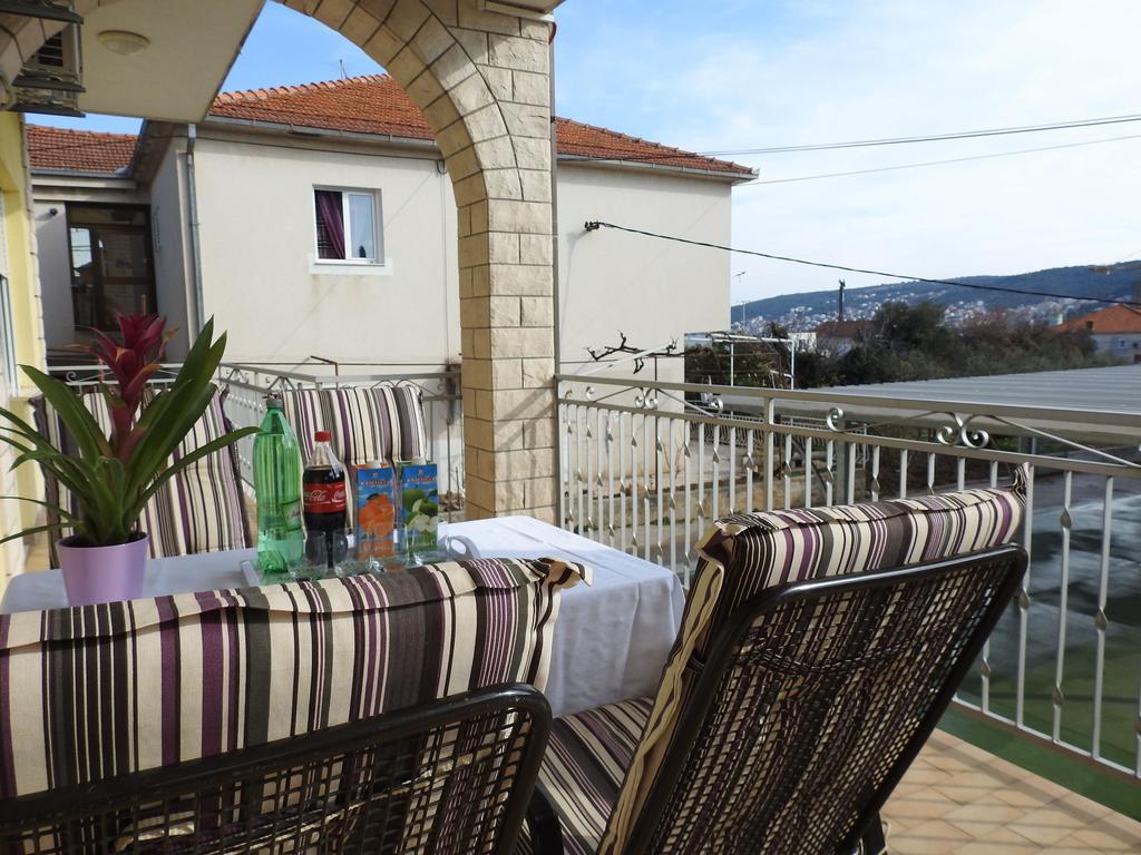Marini Apartmani Trogir Exteriör bild